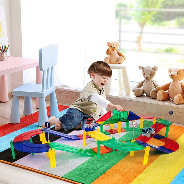 Picasso tiles pista de carros magneticos